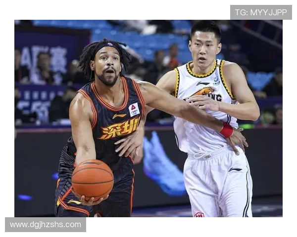 深圳篮球队边路渗透战术解析与对手应对策略探讨 深圳篮球队边路渗透战术解析与对手应对策略探讨